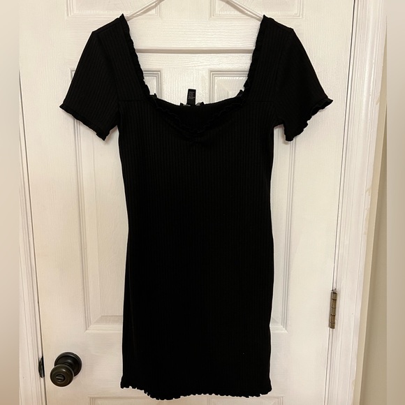 Forever 21 Black Mini Dress - Picture 1 of 4